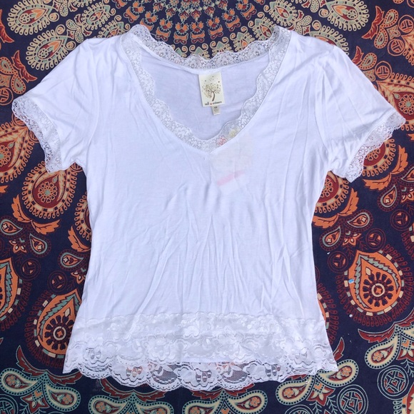 NWT Self Esteem Lace Top Size XS - Picture 1 of 4